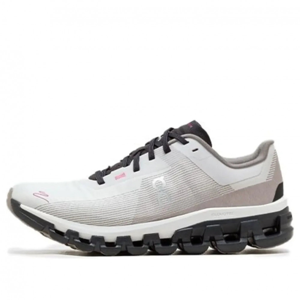 Cloudflow 4 DISTANCE 'White Black' Men
